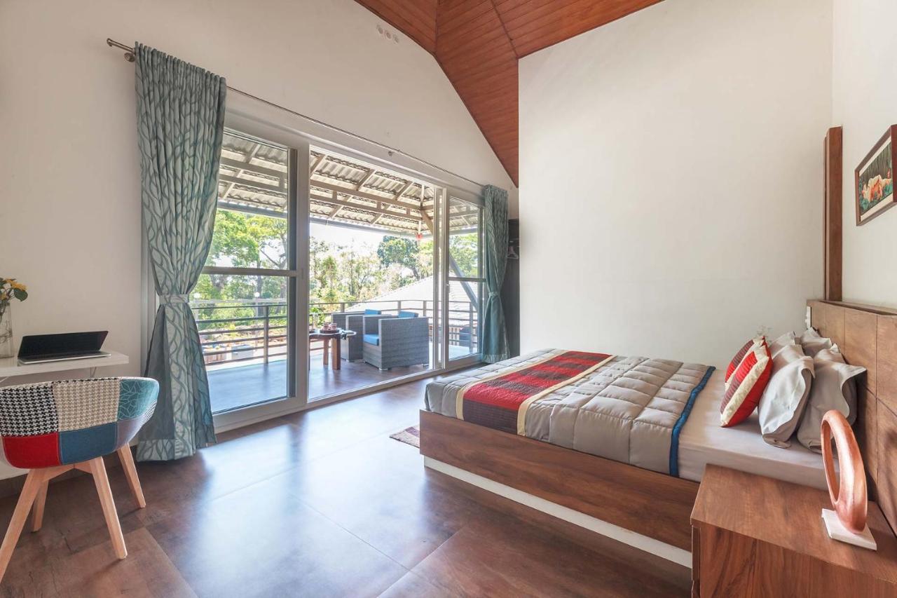 Coffee & Mist Luxury Villa- Comp Breakfast, Pool, Lounge, And Coffee Estate By Stayvista Madikeri Εξωτερικό φωτογραφία